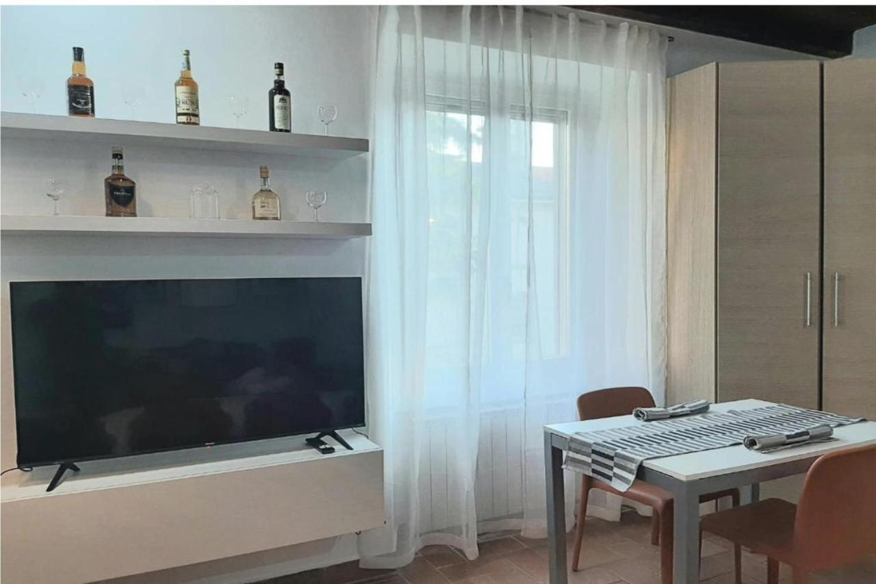 Il Rifugio Sui Navigli Con Garage Privato Gratuito Aria Condizionata & Wi-Fi Lejlighed Milano Eksteriør billede
